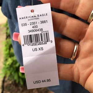 NWT HOST PICK American Eagle Top